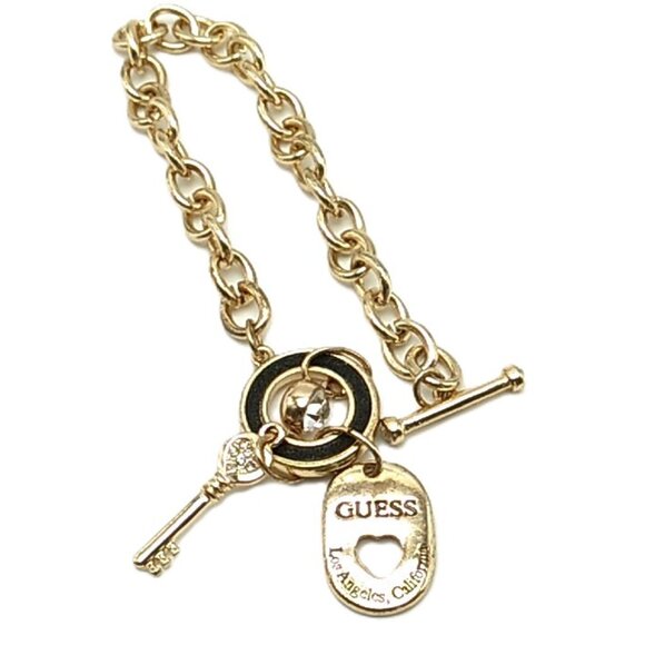 GUESS Toggle Chain Bracelet with Charms Gold-tone *Small Flaw* - Picture 6 of 15